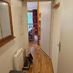 App 2 Superbesse 35m2 4 A 6 Personnes Proches Lacs Et Commerces Besse-et-Saint-Anastaise