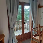 Apartamento App 2 Superbesse 35m2 4 A 6 Personnes Proches Lacs Et Commerces