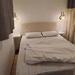 App 2 Superbesse 35m2 4 A 6 Personnes Proches Lacs Et Commerces *