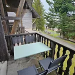 App 2 Superbesse 35m2 4 A 6 Personnes Proches Lacs Et Commerces Besse-et-Saint-Anastaise