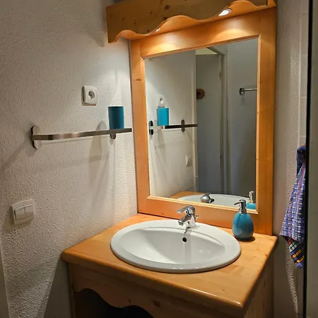 App 2 Superbesse 35m2 4 A 6 Personnes Proches Lacs Et Commerces *