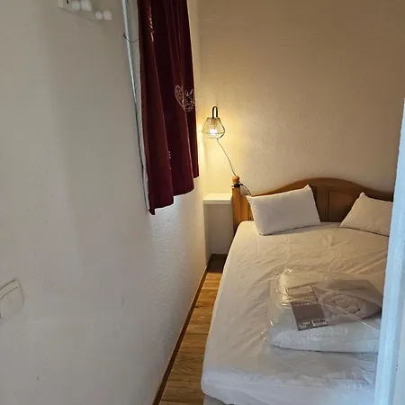 App 2 Superbesse 35m2 4 A 6 Personnes Proches Lacs Et Commerces Apartment *