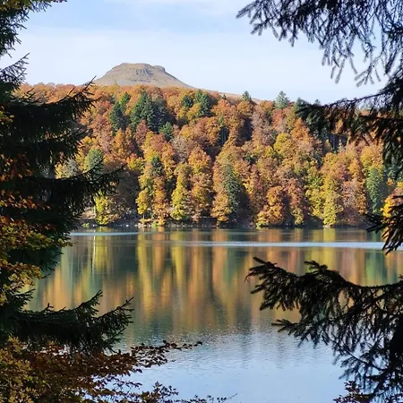 Daire App 2 Superbesse 35m2 4 A 6 Personnes Proches Lacs Et Commerces Besse-et-Saint-Anastaise