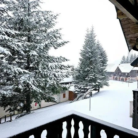 App 2 Superbesse 35m2 4 à 6 Personnes Proches Lacs Et Commerces Besse-et-Saint-Anastaise